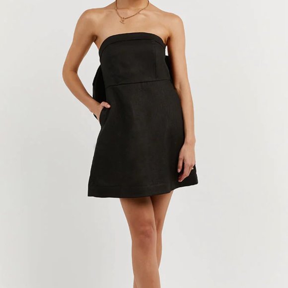 DISSH Dresses & Skirts - DISSH-AISLE BLACK LINEN BACK BOW DRESS